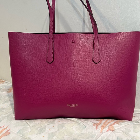 New Kate Spade Tote - Picture 2 of 7